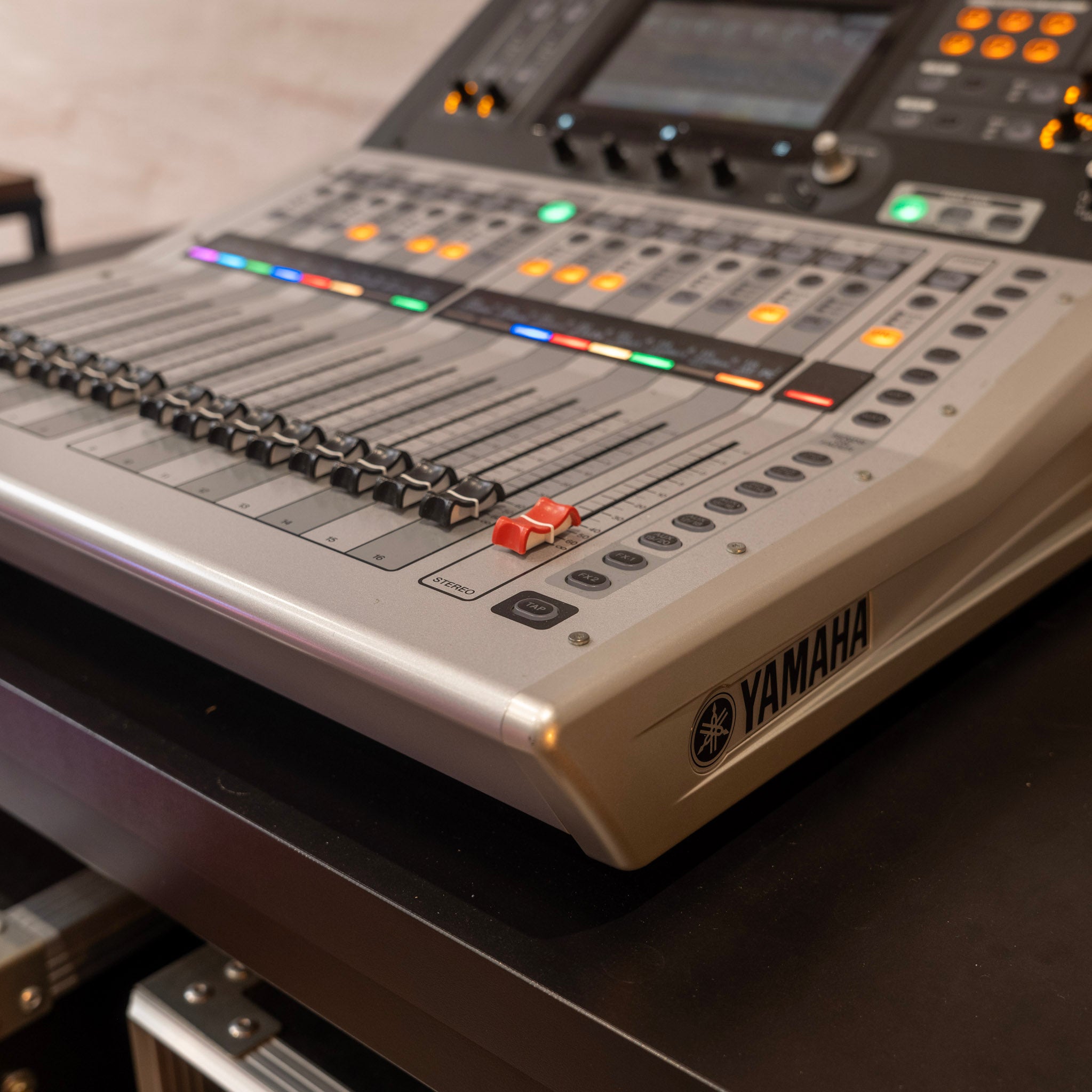 Yamaha TF1 Digital Mixer (Refurbished)