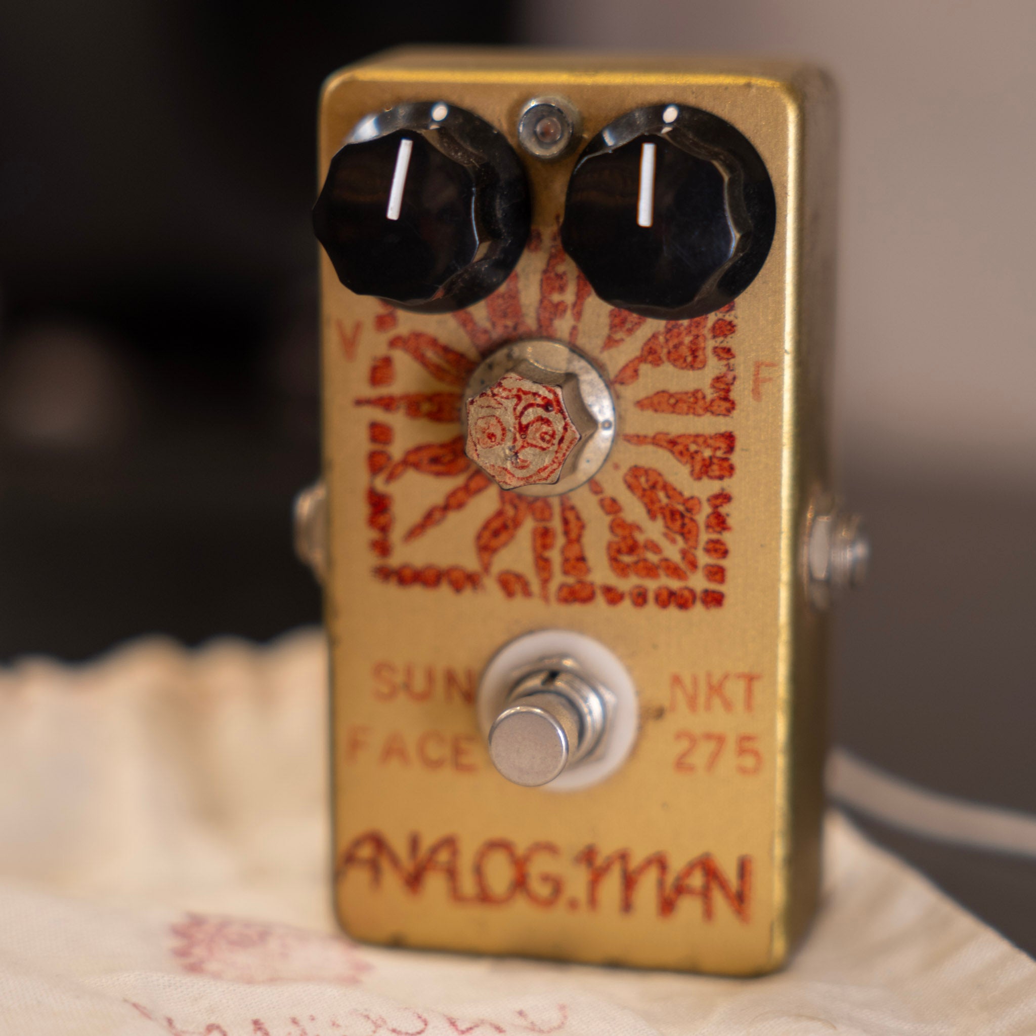 Analogman Sunface High Gain NKT 275 - White Dot (Second Hand)