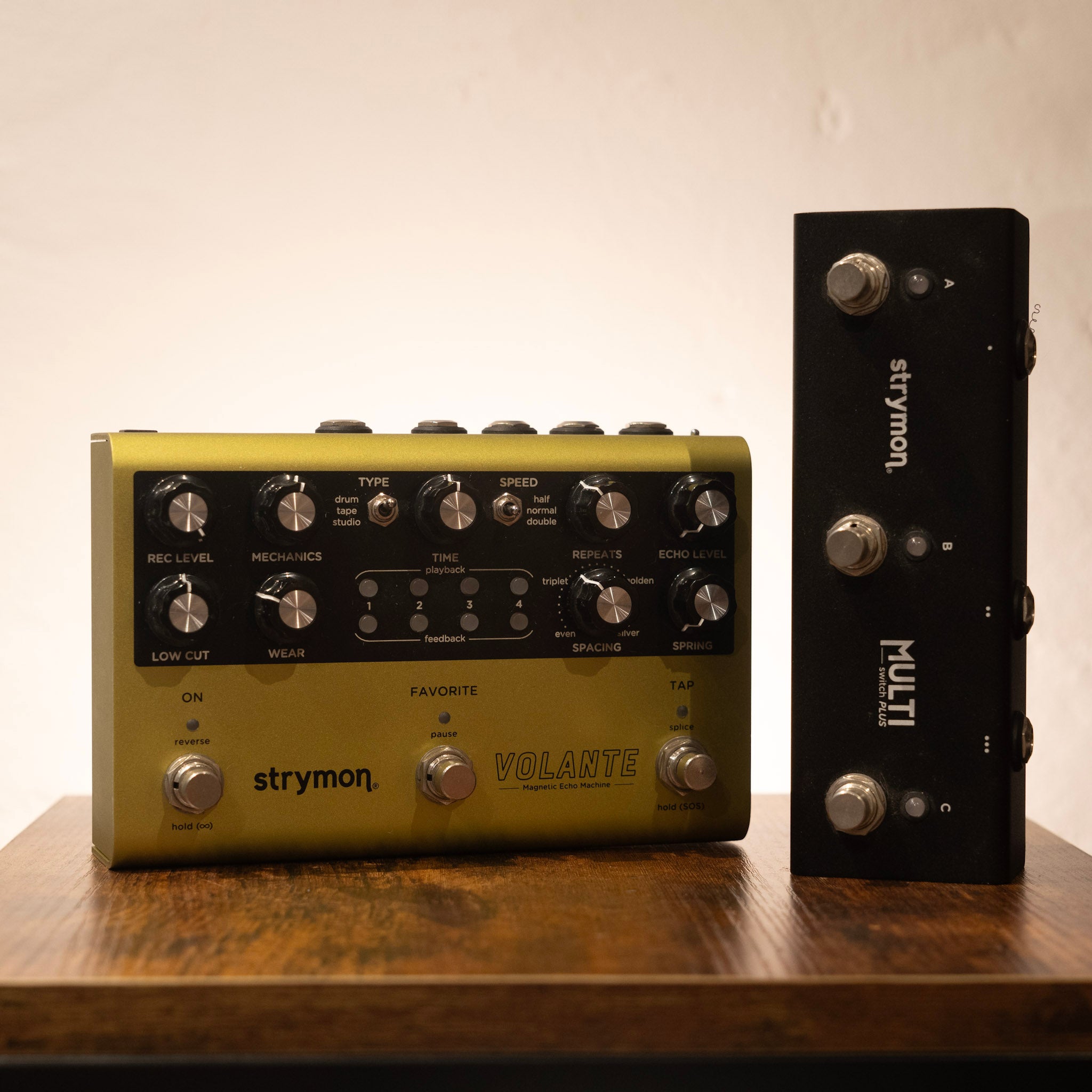 Strymon Volante with bonus Multiswitch PLUS (Second Hand)