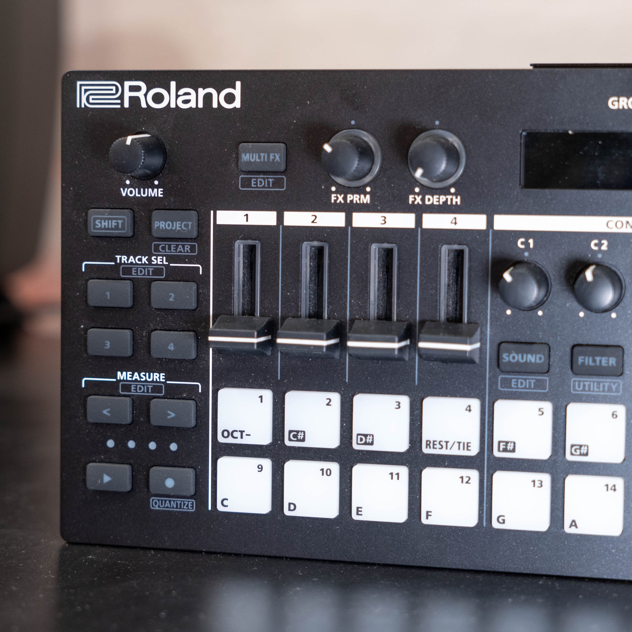 Roland MC101 Groovebox (B-Stock)