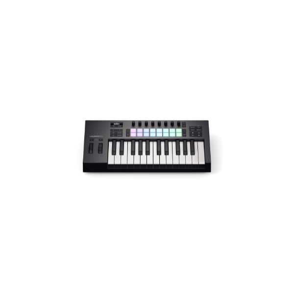 Novation Launchkey 25 MK4 (Flat Angle)