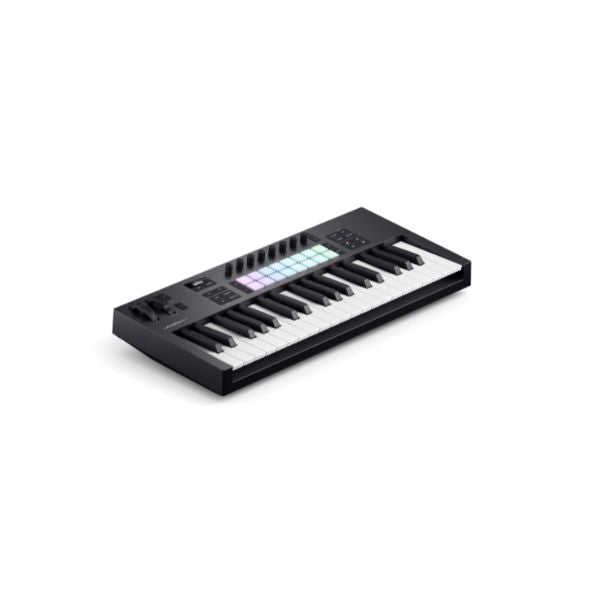 Novation Launchkey 37 MK4 (Offset)